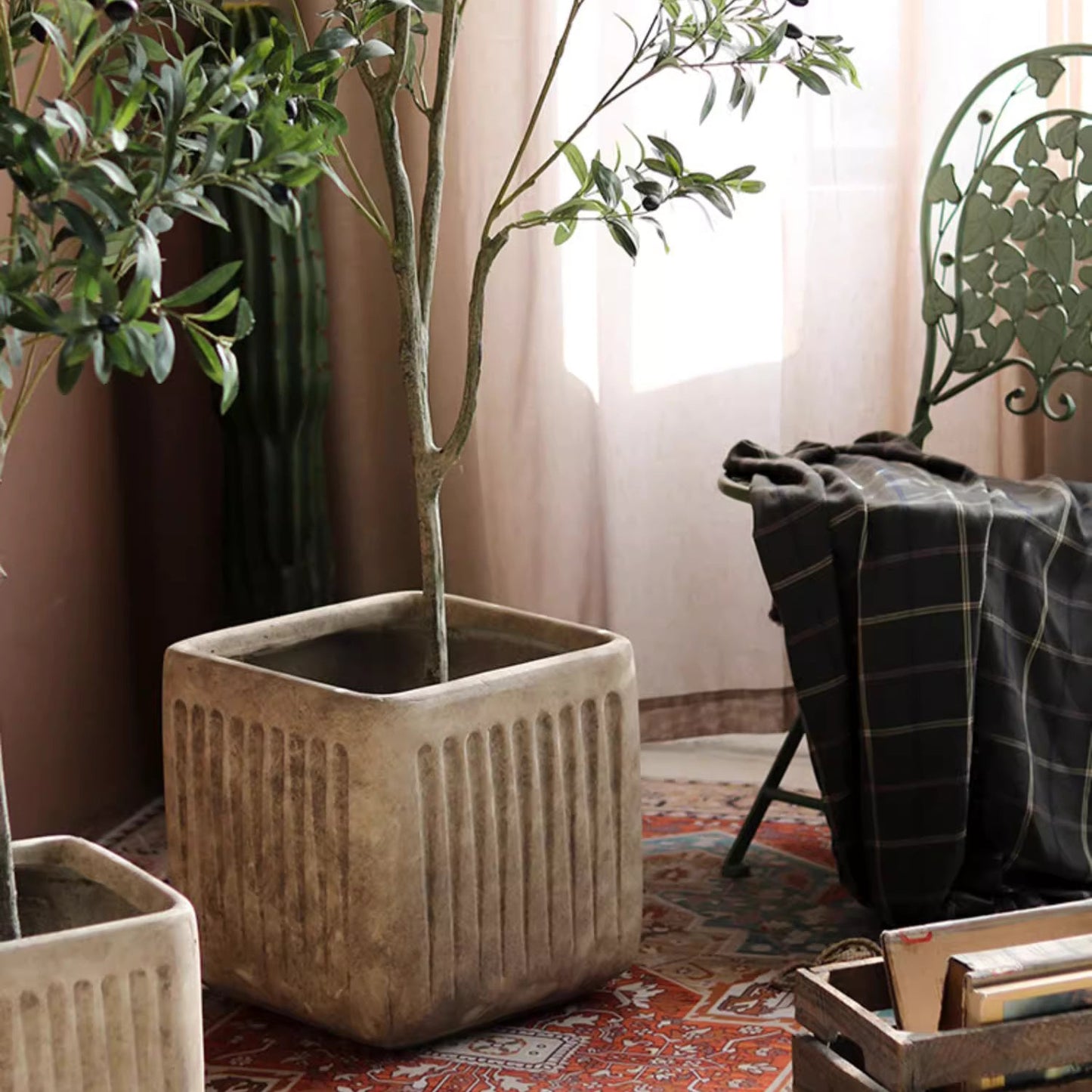 Nordic Vertical Stripe Flower Pot
