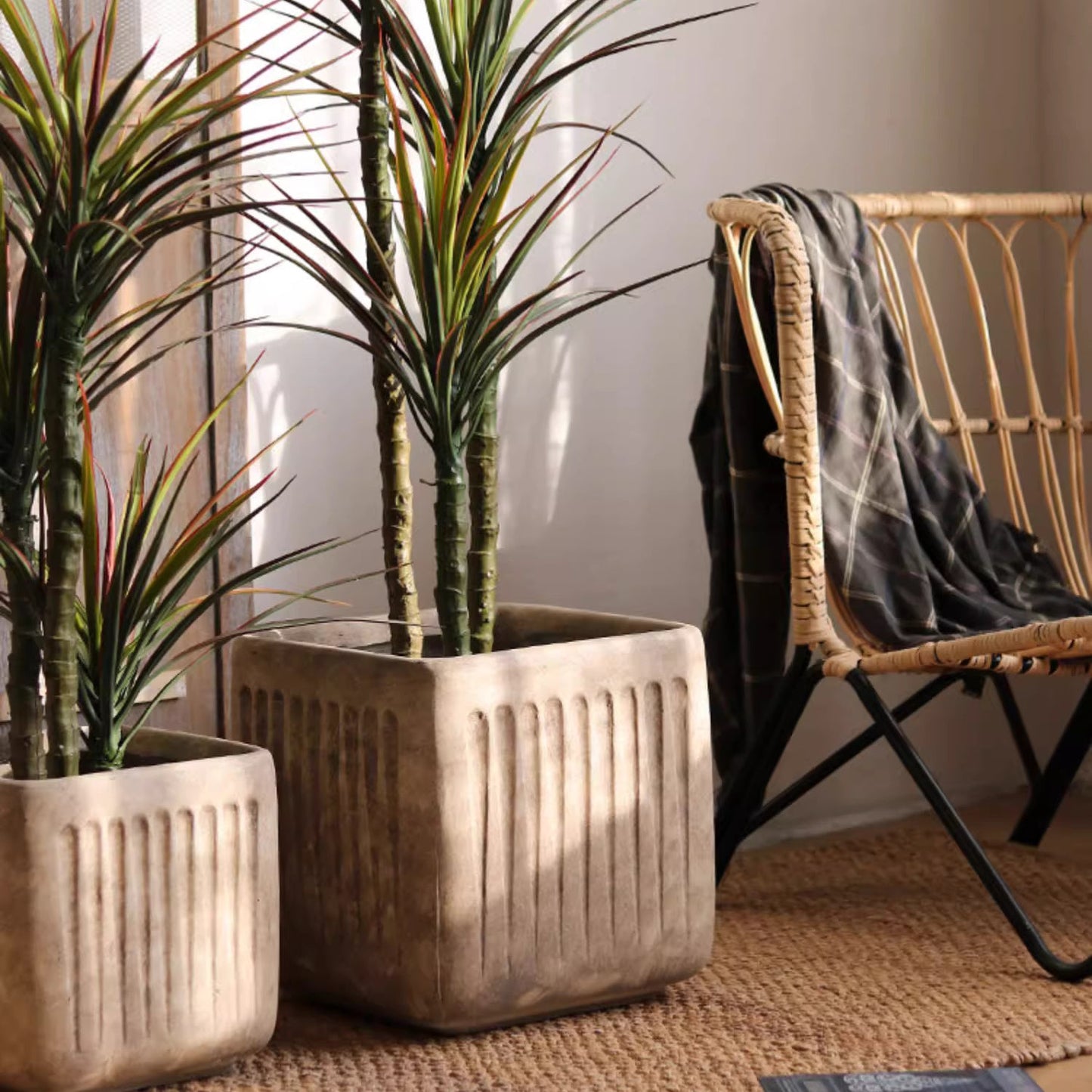 Nordic Vertical Stripe Flower Pot